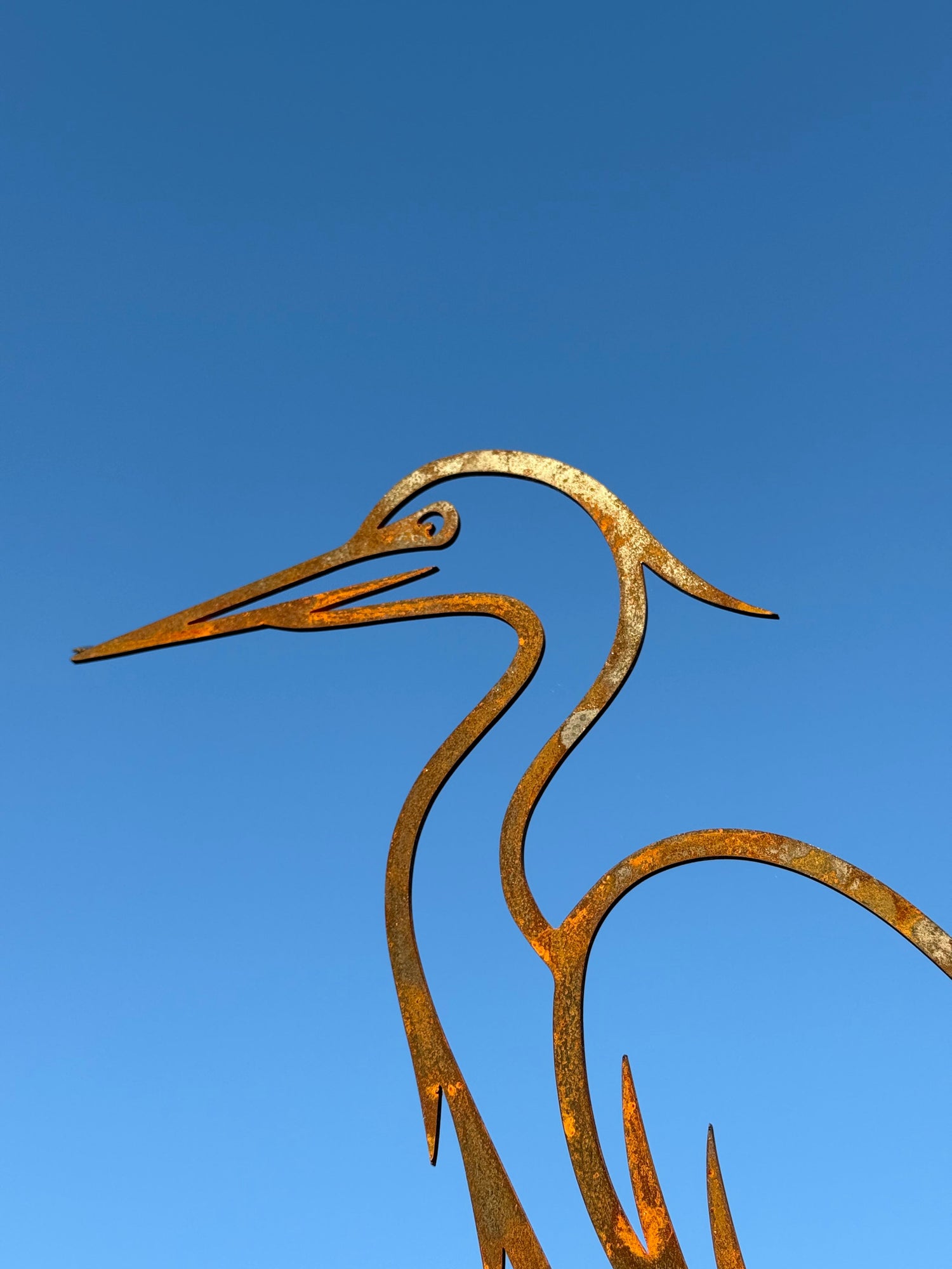 Tuinvorm HERON: Strak staalontwerp voor buitenruimtes