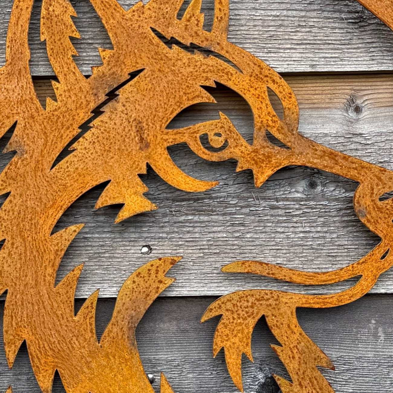 Wanddecoratie HUSKY van cortenstaal met wolf, ronde muurdecoratie voor buiten