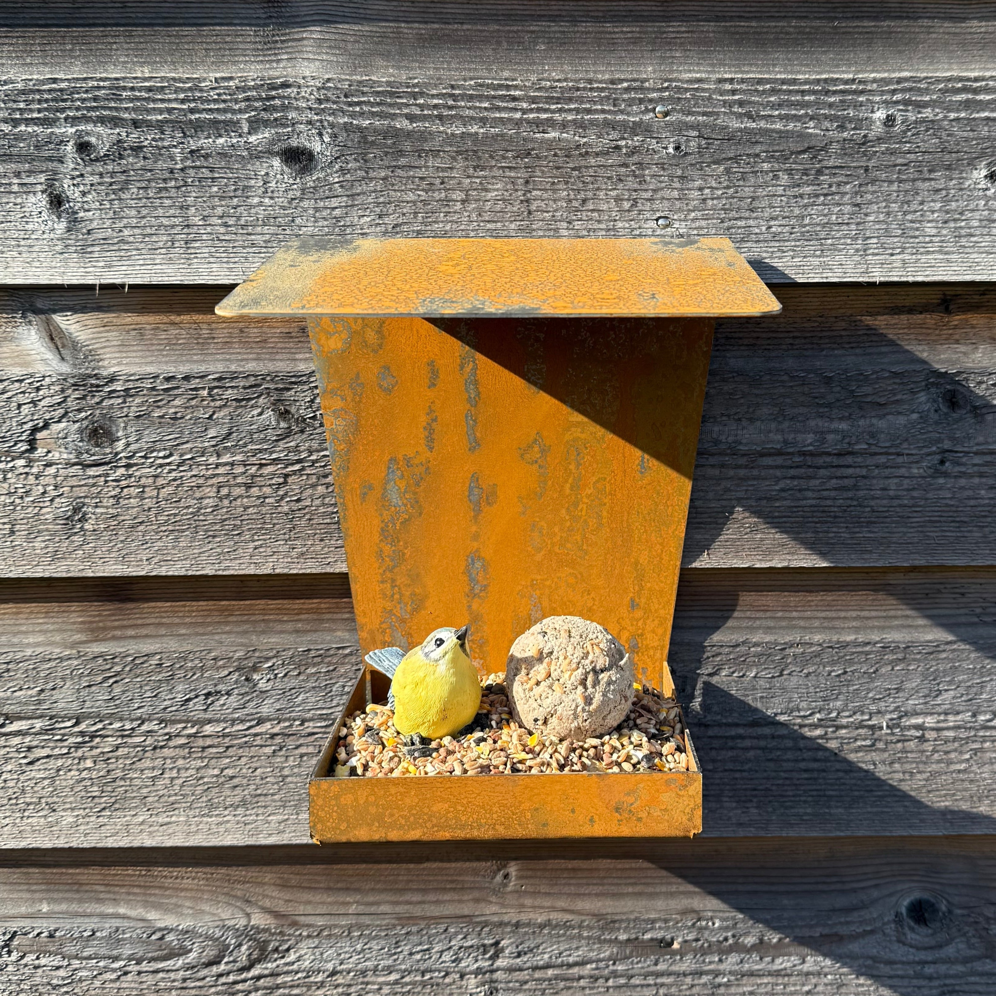 Vogelvoederhuis ULTRA – wandvoederhuis met lessenaarsdak