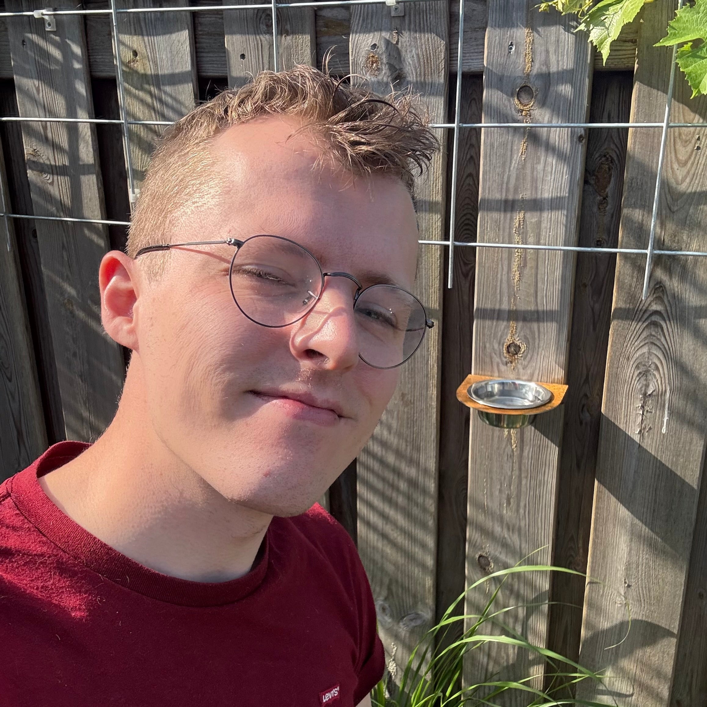 Maak kennis met Kevin – en het nieuwste ontwerp: Vogelvoederhuis OASIS